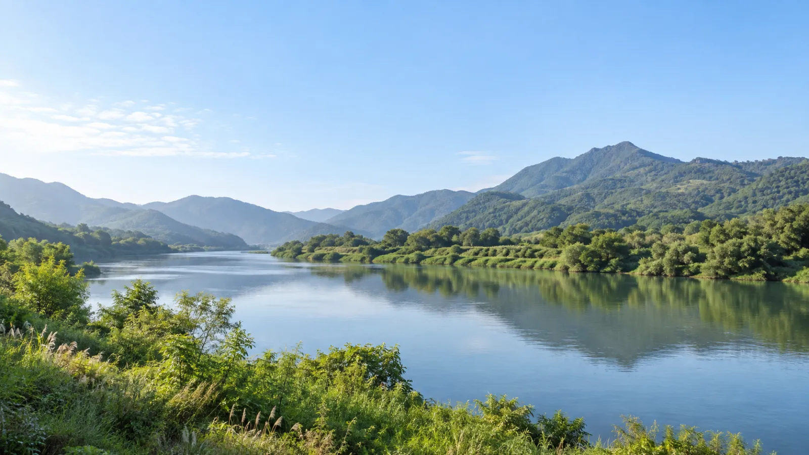 대구광역시 달성군의 낙동강과 비슬산 등 강·산지 특성을 참고한 AI 생성 지역 분위기 이미지. 밝은 자연광 아래 강과 녹지, 산 능선이 펼쳐진 가상 풍경으로, 실제 장소나 학교·학원을 촬영한 사진이 아닙니다.