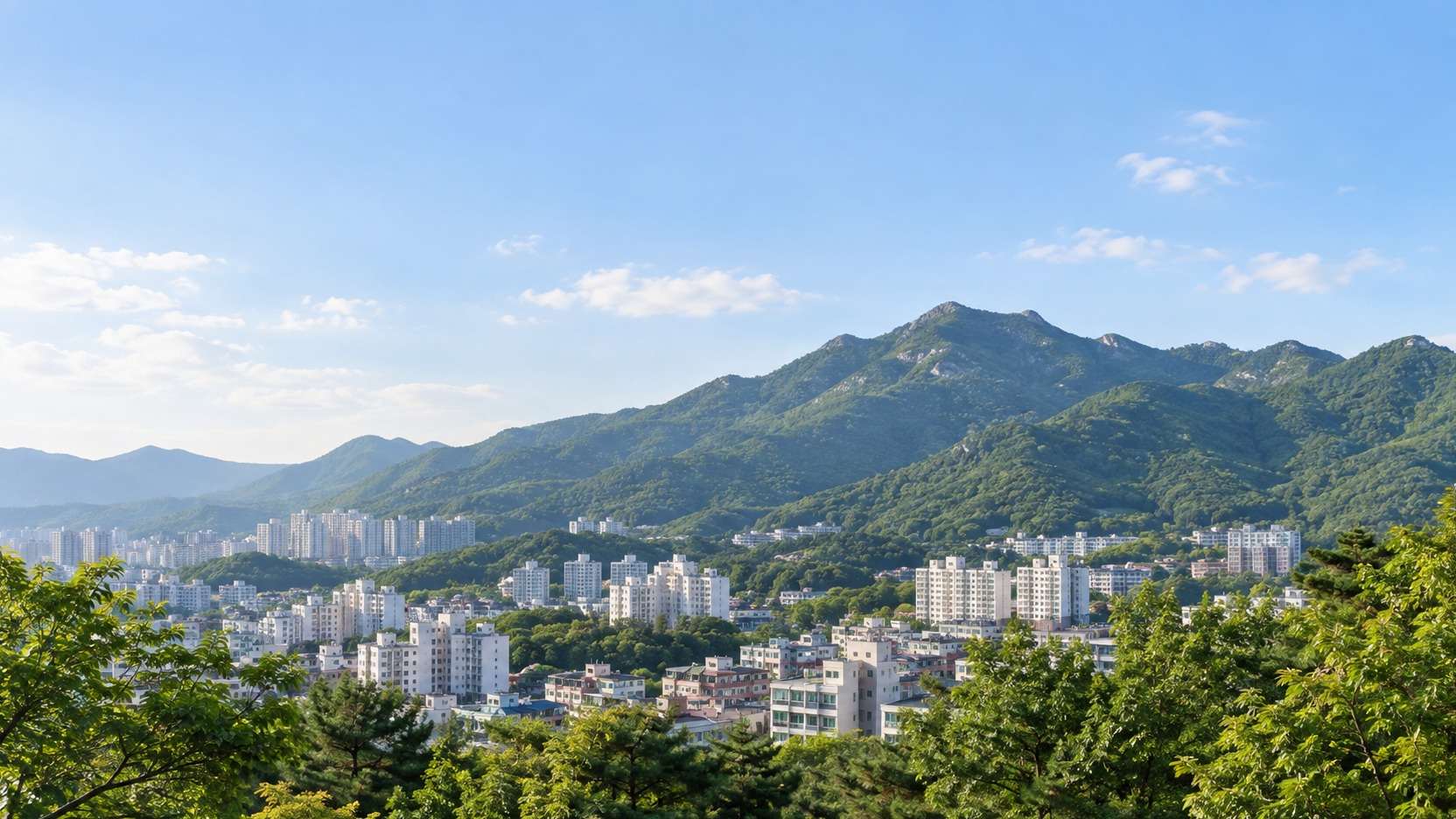 부산광역시 금정구 금정산 산지와 도시 분위기를 참고한 AI 생성 가상 이미지. 실제 사진이나 학교·학원 건물 사진이 아닙니다.