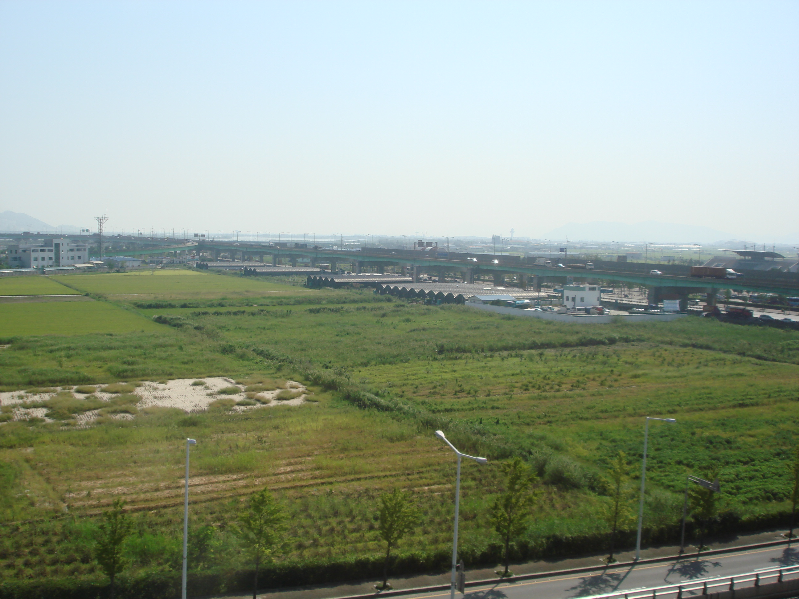 2007년 9월 10일 부산 지하철 3호선에서 촬영한 부산광역시 강서구 북쪽 방향 전경