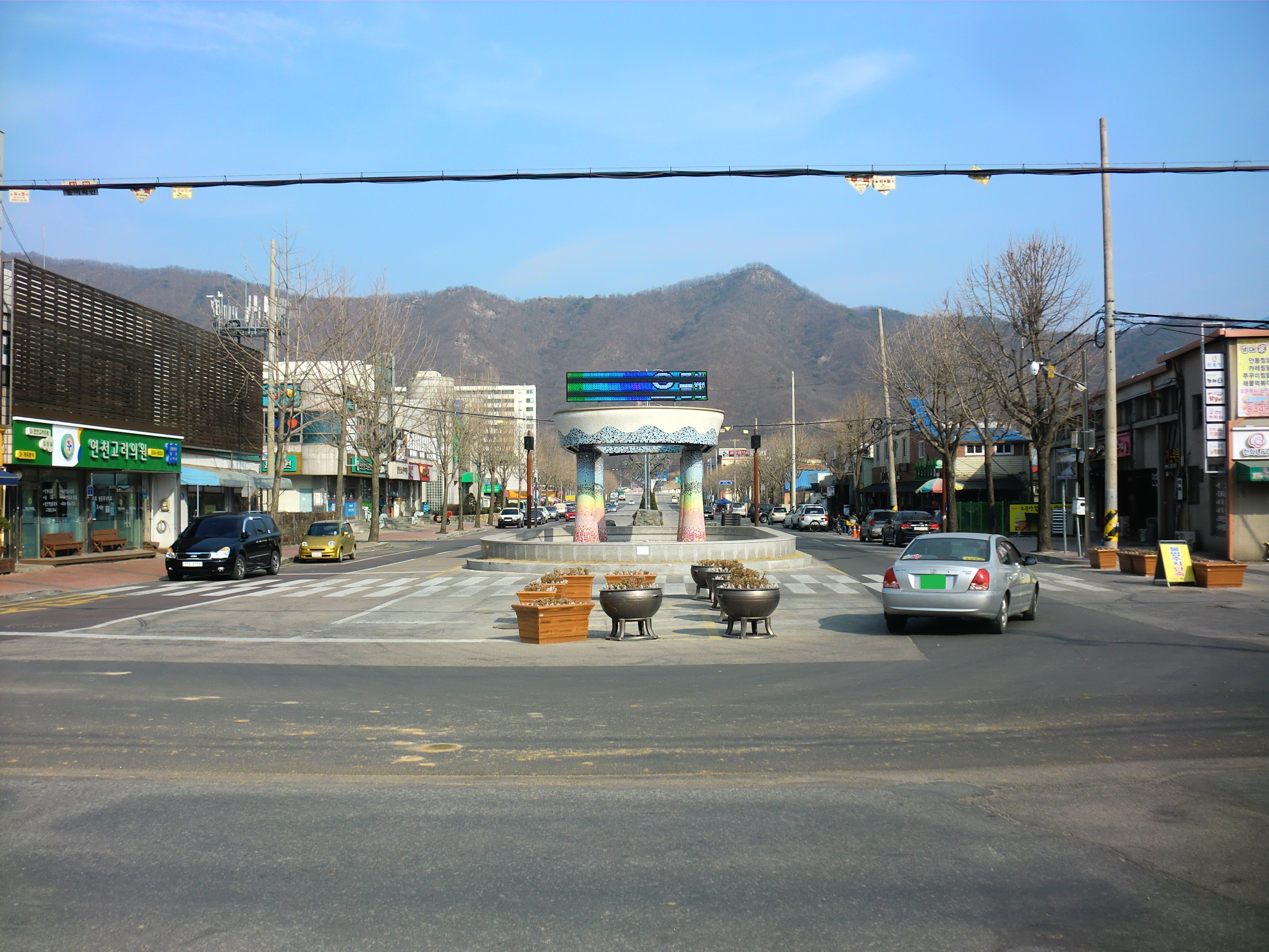 경기도 연천군 연천역 앞 거리 전경, 2015년 촬영