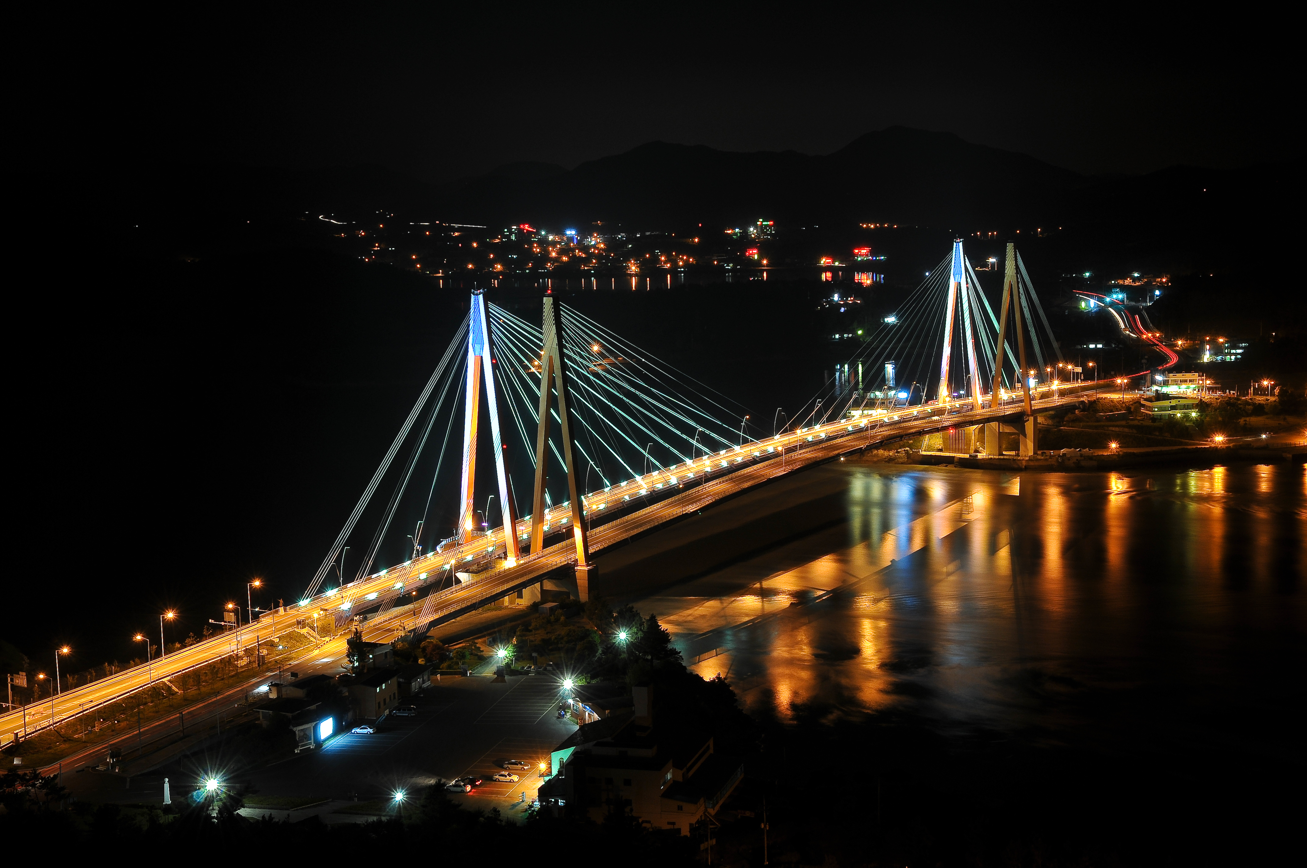 2008년 5월 11일 촬영한 진도대교 야경